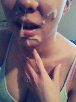 18 Charming Photos From Oral Creampies