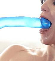 When no dildo is too big for that throat (21 gifs)