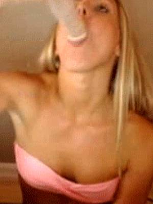 Good-looking babes blowing dicks compilation by ‘The Best Blowjob Gifs’